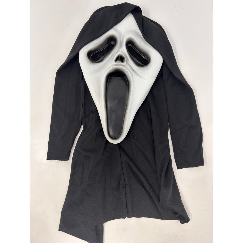 Adult Ghost Face Mask as Worn in the Scream‎ Movie